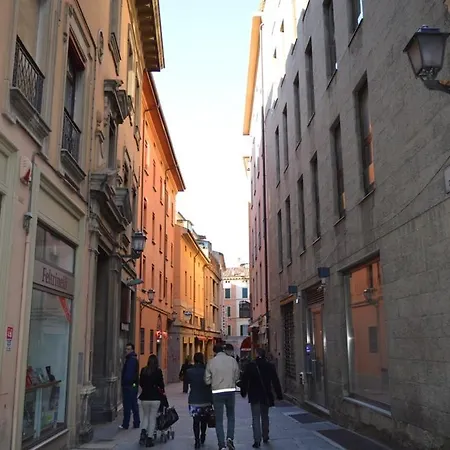 Le Torri 2* Bolonia